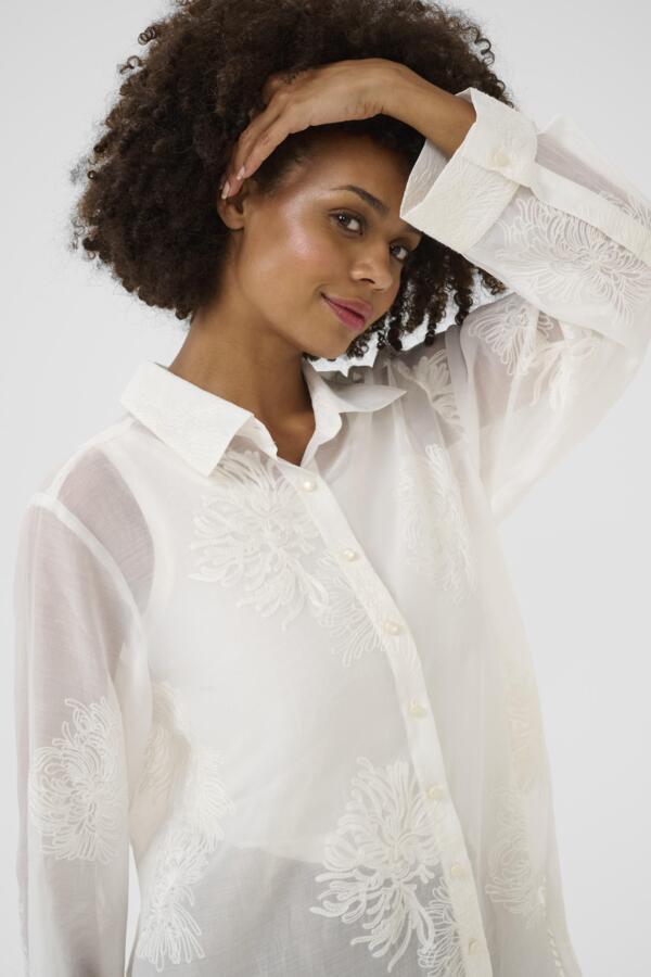 Chemise