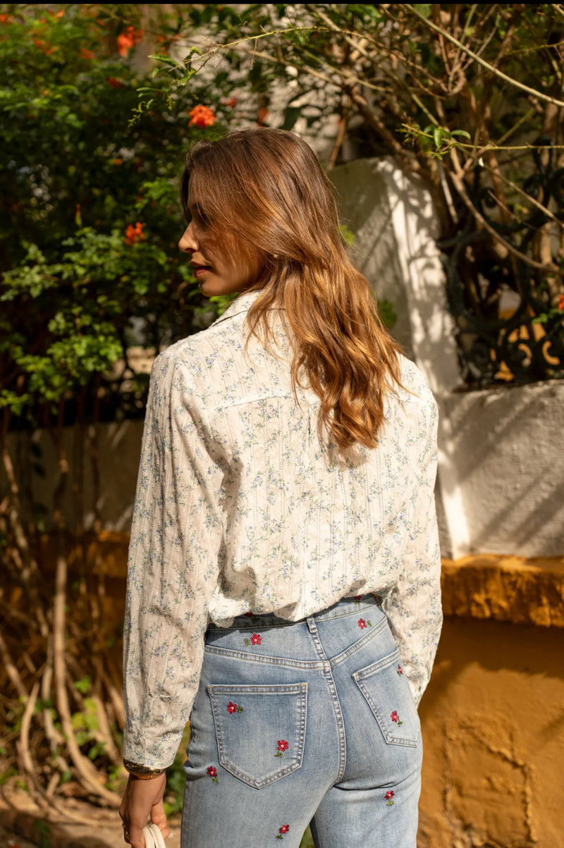 Chemise