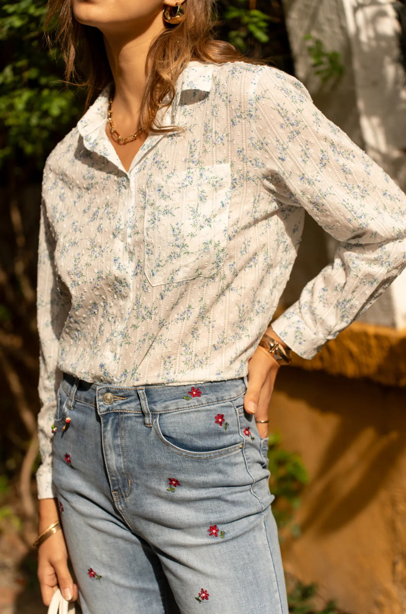 Chemise