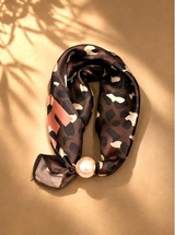 Foulard avec fermoir