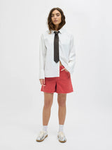 Short rouge