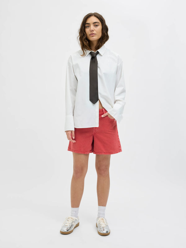 Short rouge