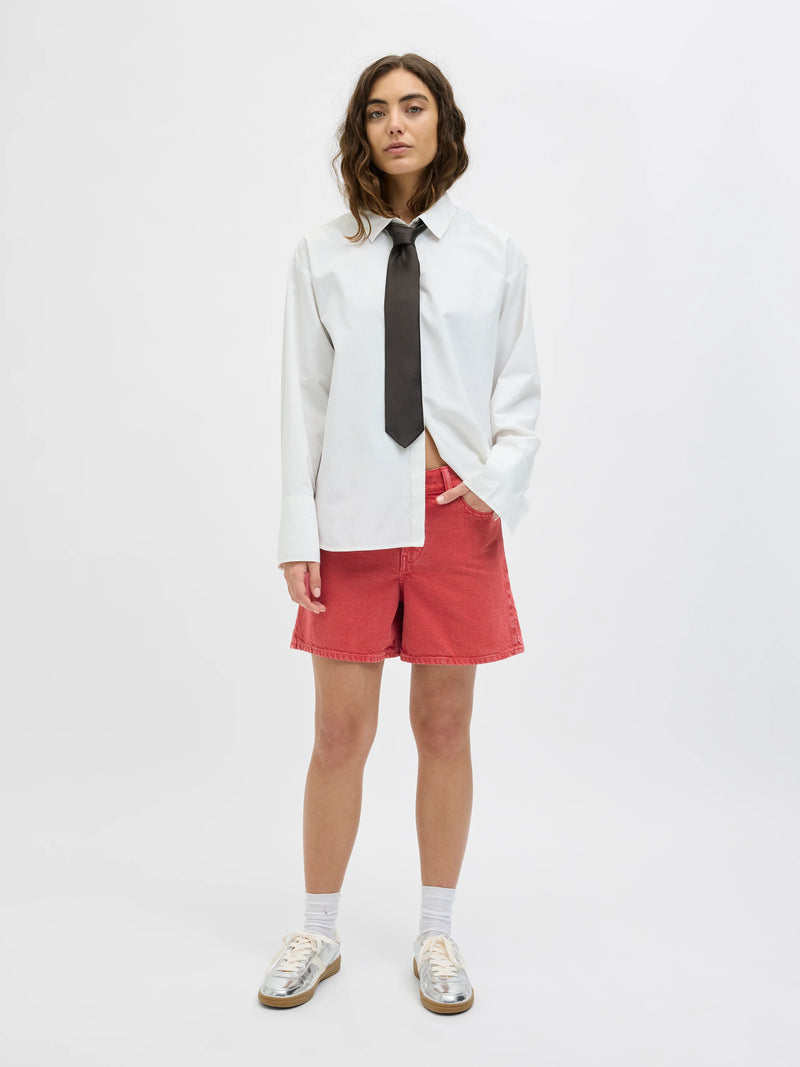 Short rouge